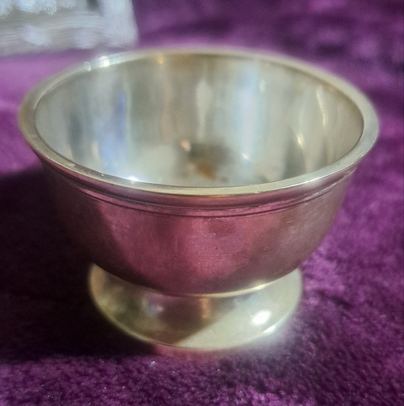 Salt Cellar - Picture 1 of 5